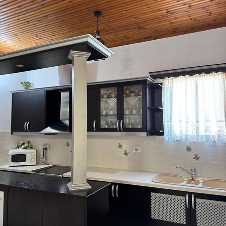 קסאמיל Guesthouse Aleks מראה חיצוני תמונה